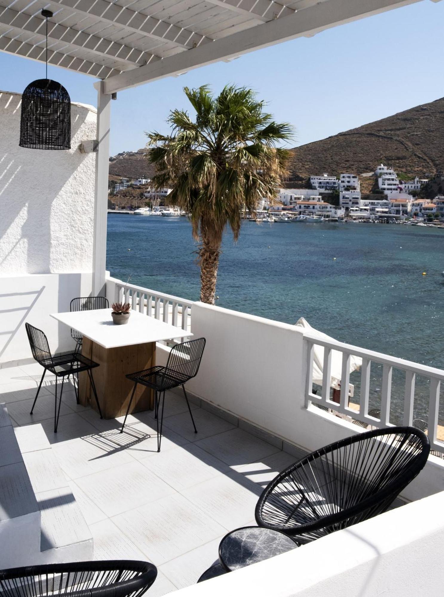 Cactus Suites Kythnos Mérichas エクステリア 写真